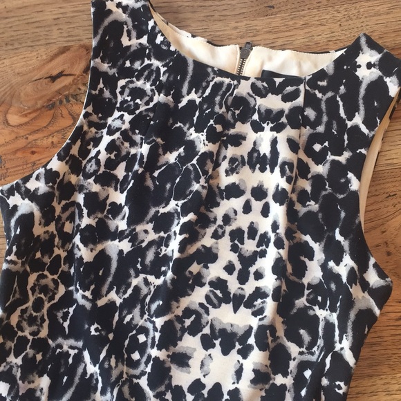 Mossimo Peplum Tank Top - Picture 2 of 4